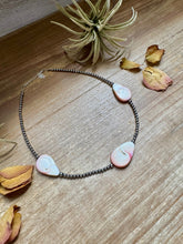 Load image into Gallery viewer, Sterling Silver Choker – 3 Flat Pink Conch Teardrops – 14.5" Approx.