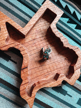 Load image into Gallery viewer, Small Hoop Earrings ER05