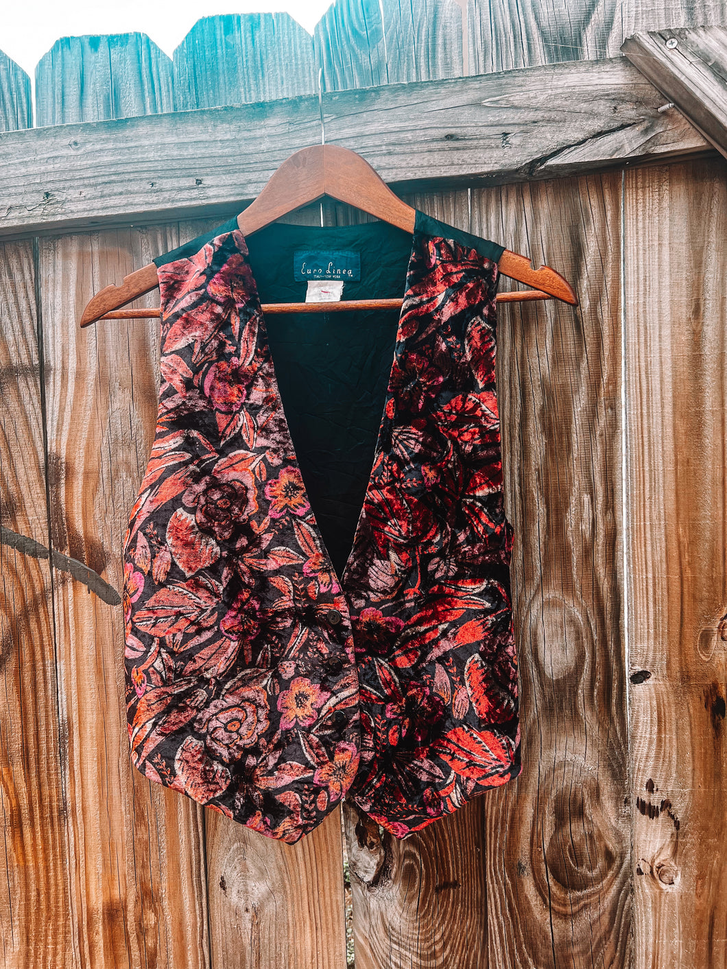 Velvet Floral Vest (Size L)