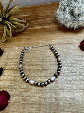 Load image into Gallery viewer, 5 mm Sterling Silver Pearls bracelet with fresh water pearls
