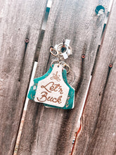 Load image into Gallery viewer, Let ‘r Buck Keychain

