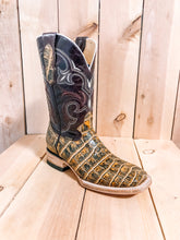 Load image into Gallery viewer, Gator Print Boot #0044
