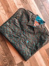 Load image into Gallery viewer, Brown w/ Teal Paisley L/S
